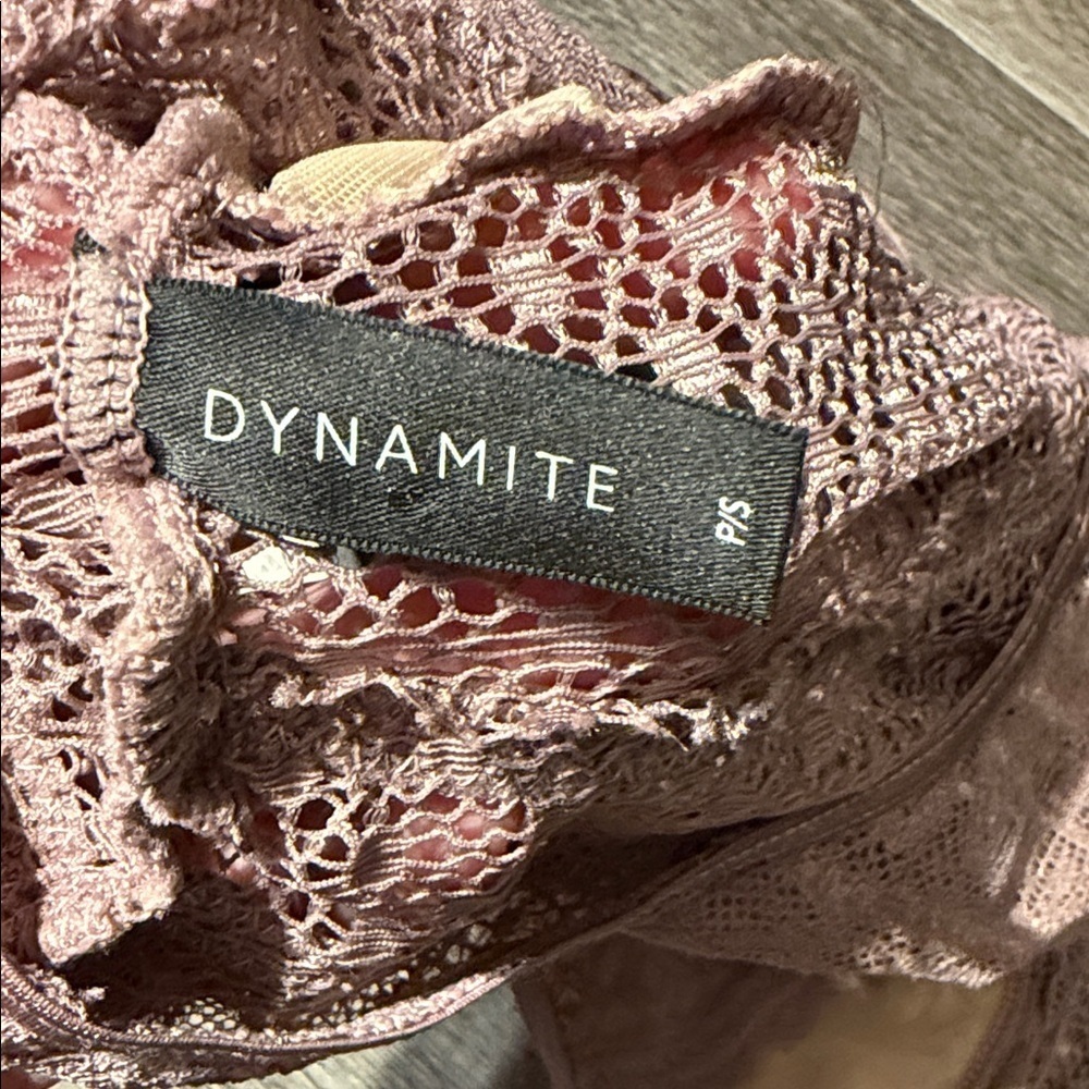Lace Bodysuit in Dusty Pink - Picture 6 of 6